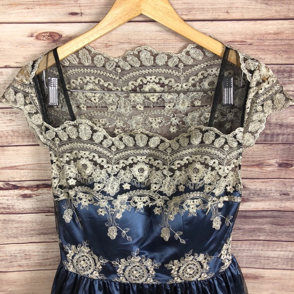 NWT Modcloth’s Liza Luxe Fanciful Finesse Dress - Picture 6 of 7